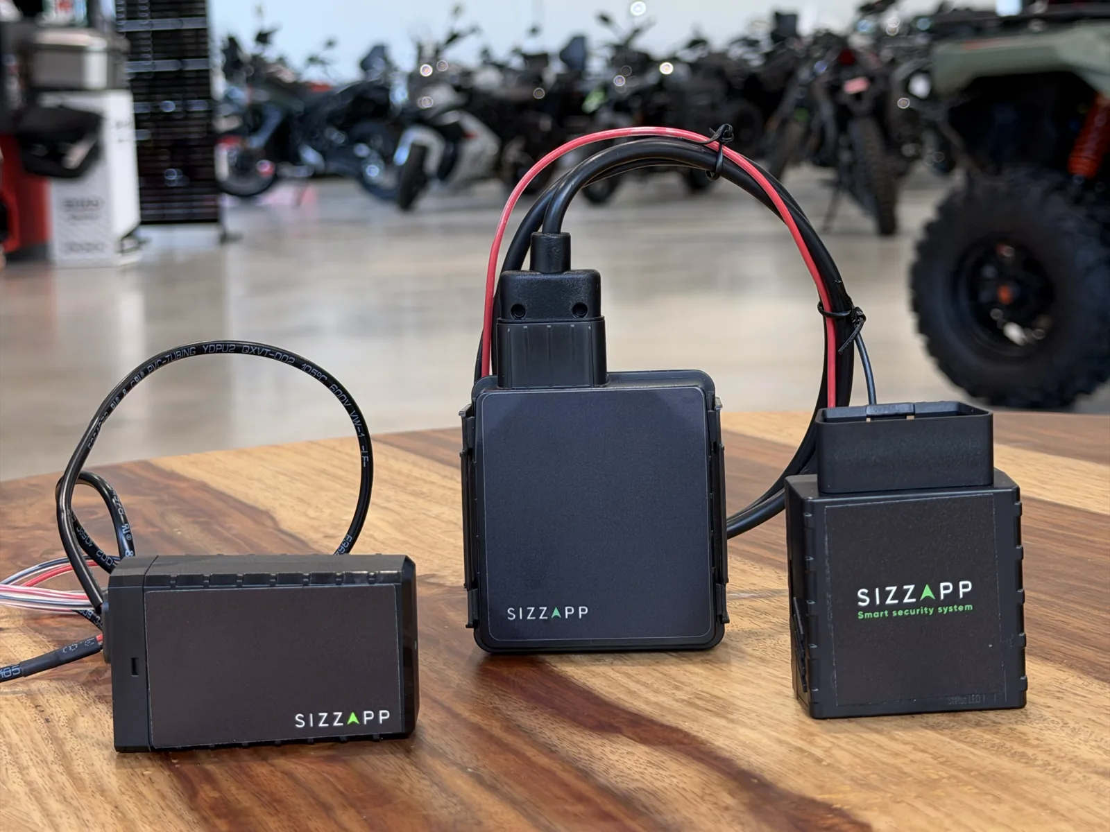 SIZZAPP nova, Max and OBD side by side